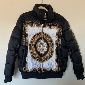 Zara Puffer Jacket for men - Size Medium